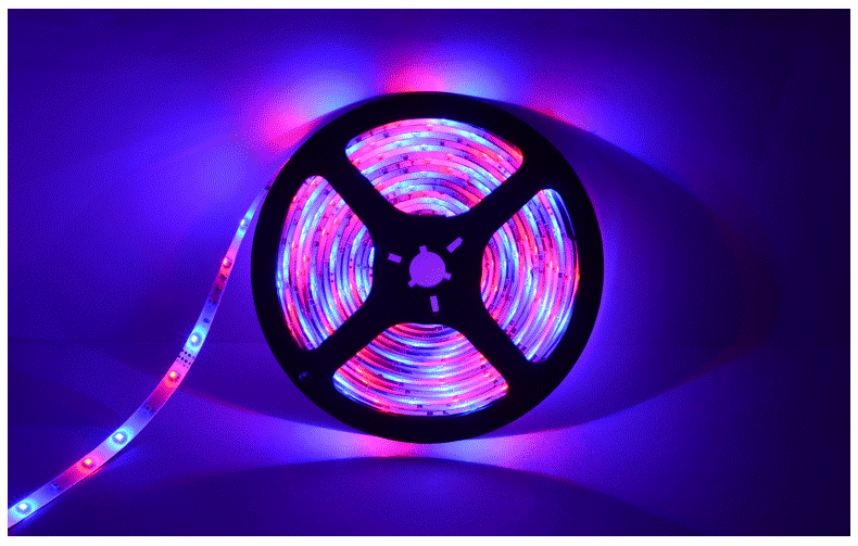 Lighting USB5533 LED pásek RGB USB SMD5050 3 metry IP65