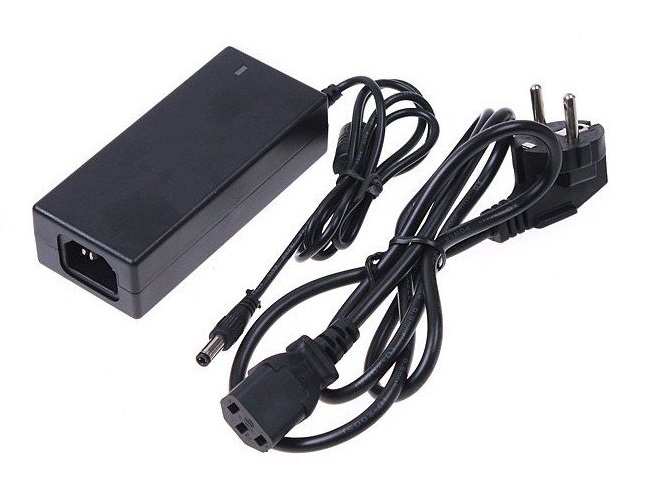 Power 10A Napájecí zdroj pro LED pásky 120W 12V 10A neoriginální