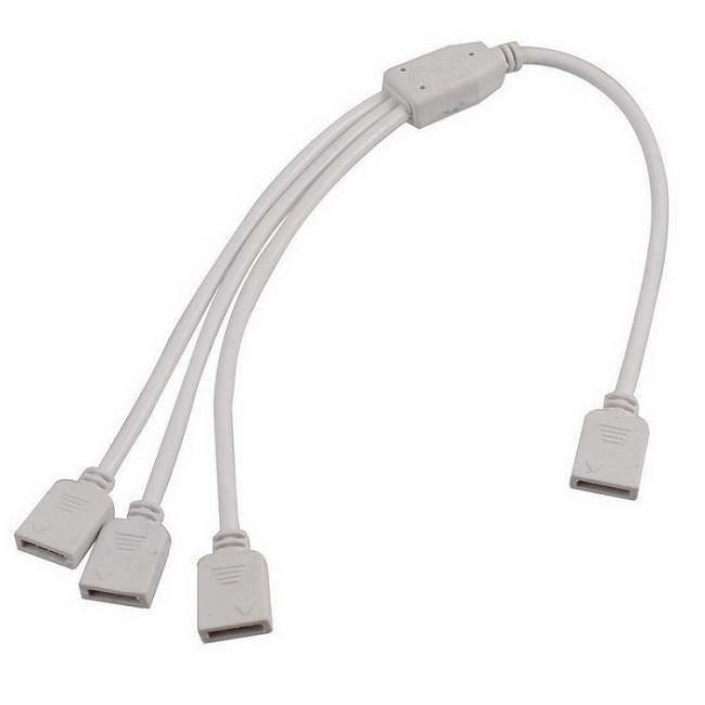 Konektor k LED páskům RGB rozbočovač 1/3