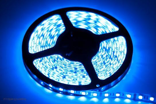 Lighting 502504 LED pásek 5050 2,5 metru voděodolný modrý