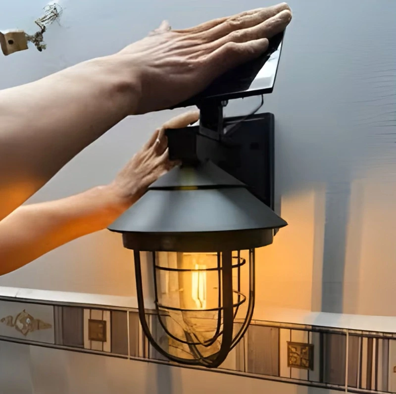 Solar COB01 Solární světlo s PIR čidlem pohybu teplá bílá
